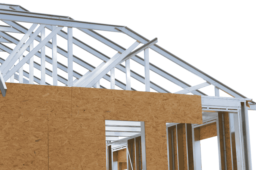 Estrutura de steel frame com fechamento em placas OSB.