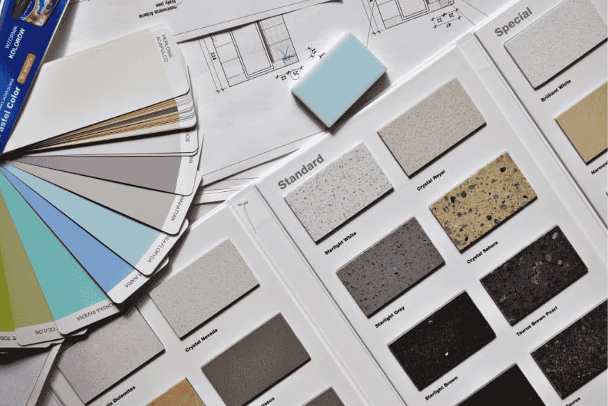 Amostras de cores e texturas para definição de paleta em projeto de interiores.